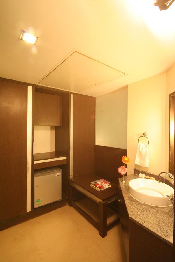 Hotel Miramar Даман Екстериор снимка