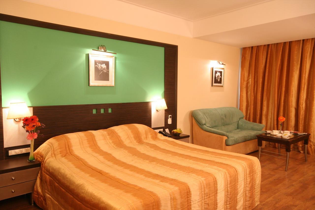 Hotel Miramar Даман Екстериор снимка