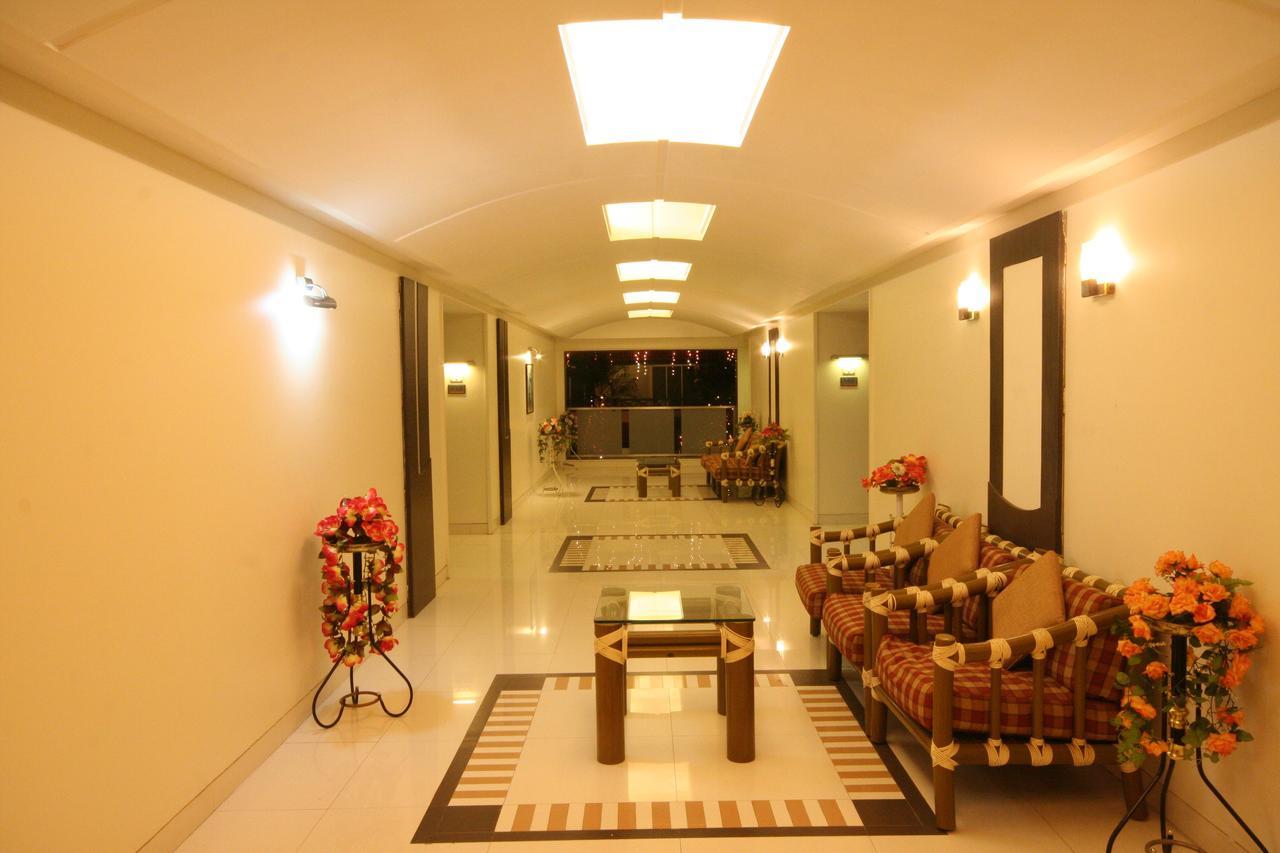 Hotel Miramar Даман Екстериор снимка