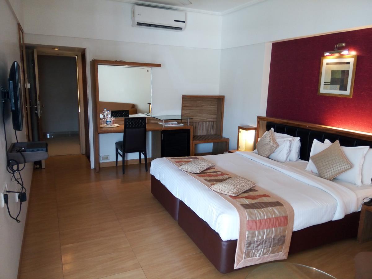 Hotel Miramar Даман Екстериор снимка