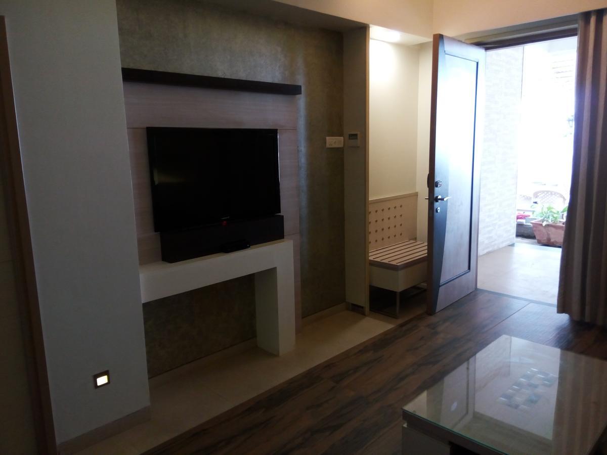 Hotel Miramar Даман Екстериор снимка
